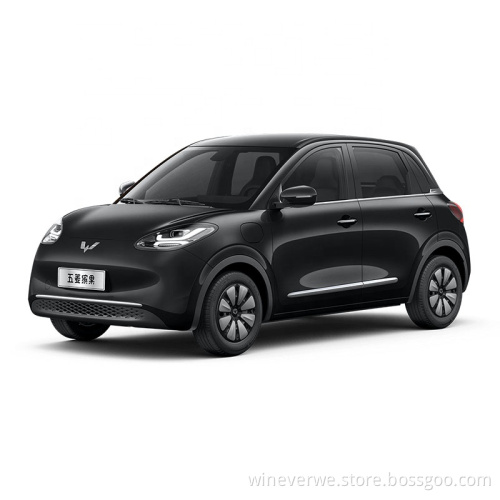 عروض عمر البطارية طويلة العلامة التجارية Wuling Bingo 203km 333km New Energy Electric Cars